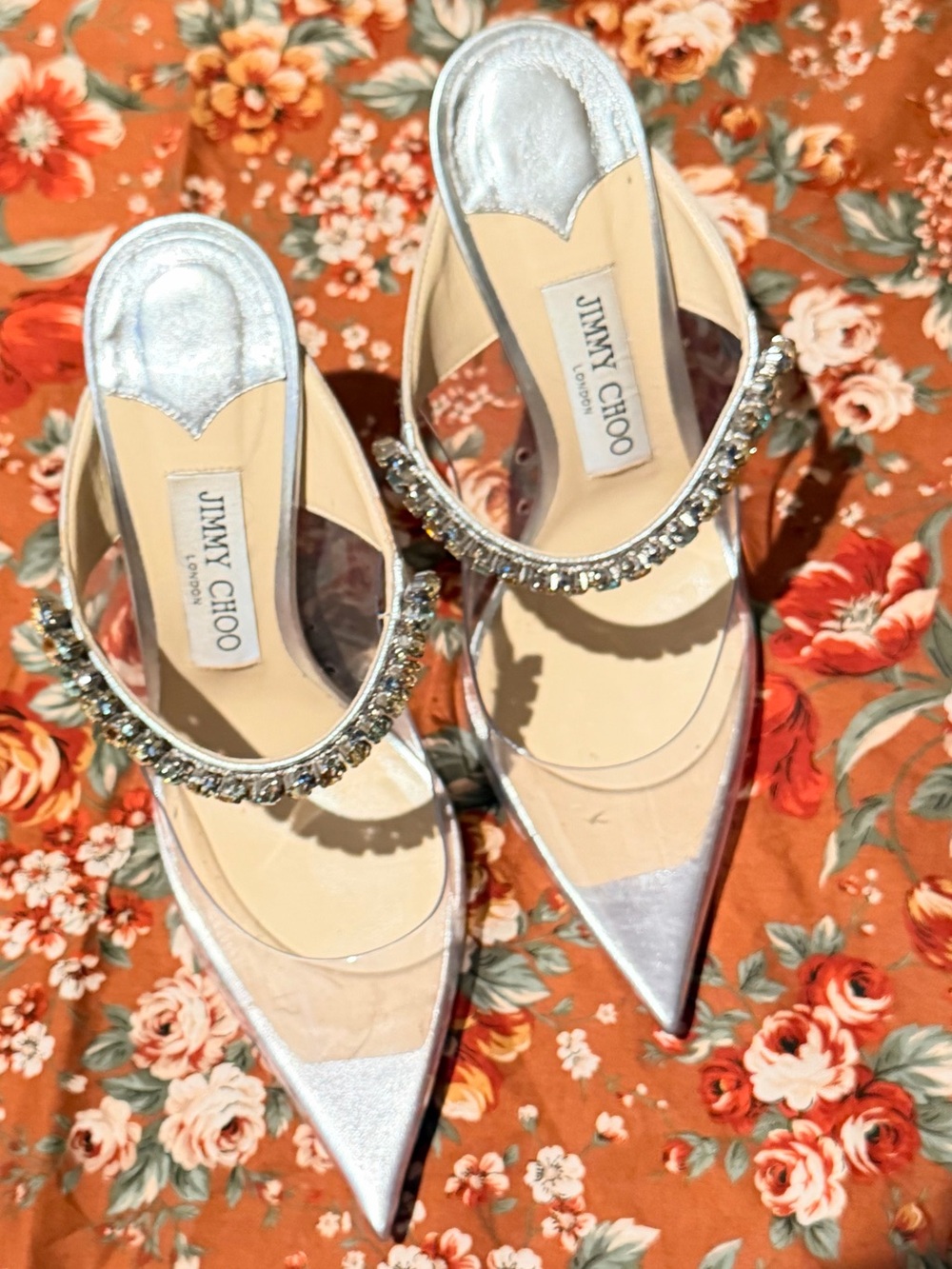 Jimmy Choo
PVC Crystal Embellishments Mules - Picture 2 of 6